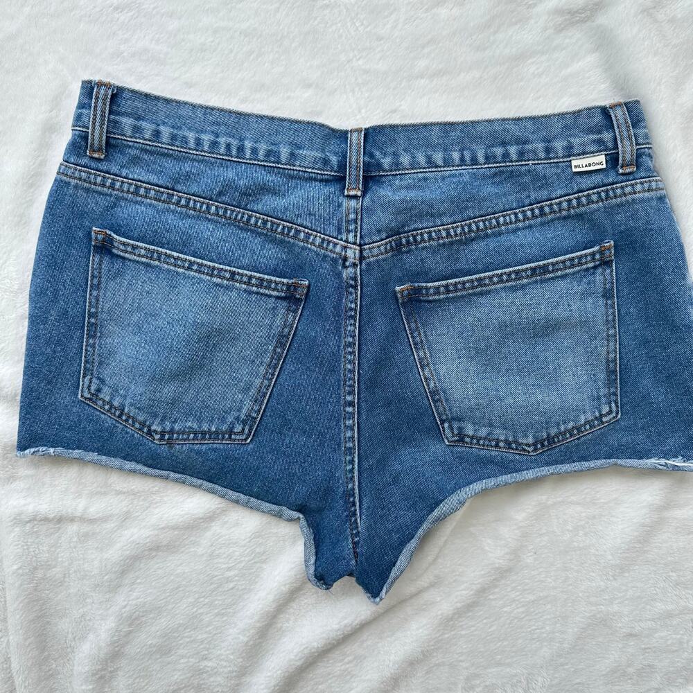 BILLABONG Jean Shorts, Size 31/XL